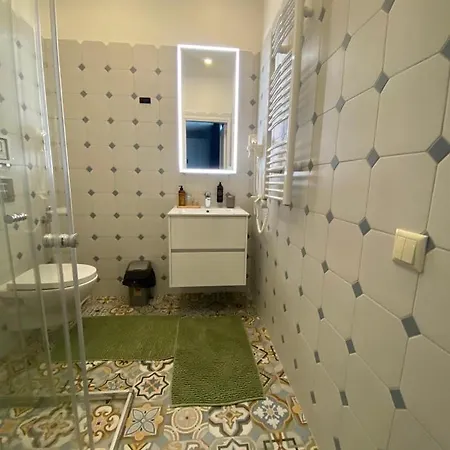 Apartamentai Ornamentai *
